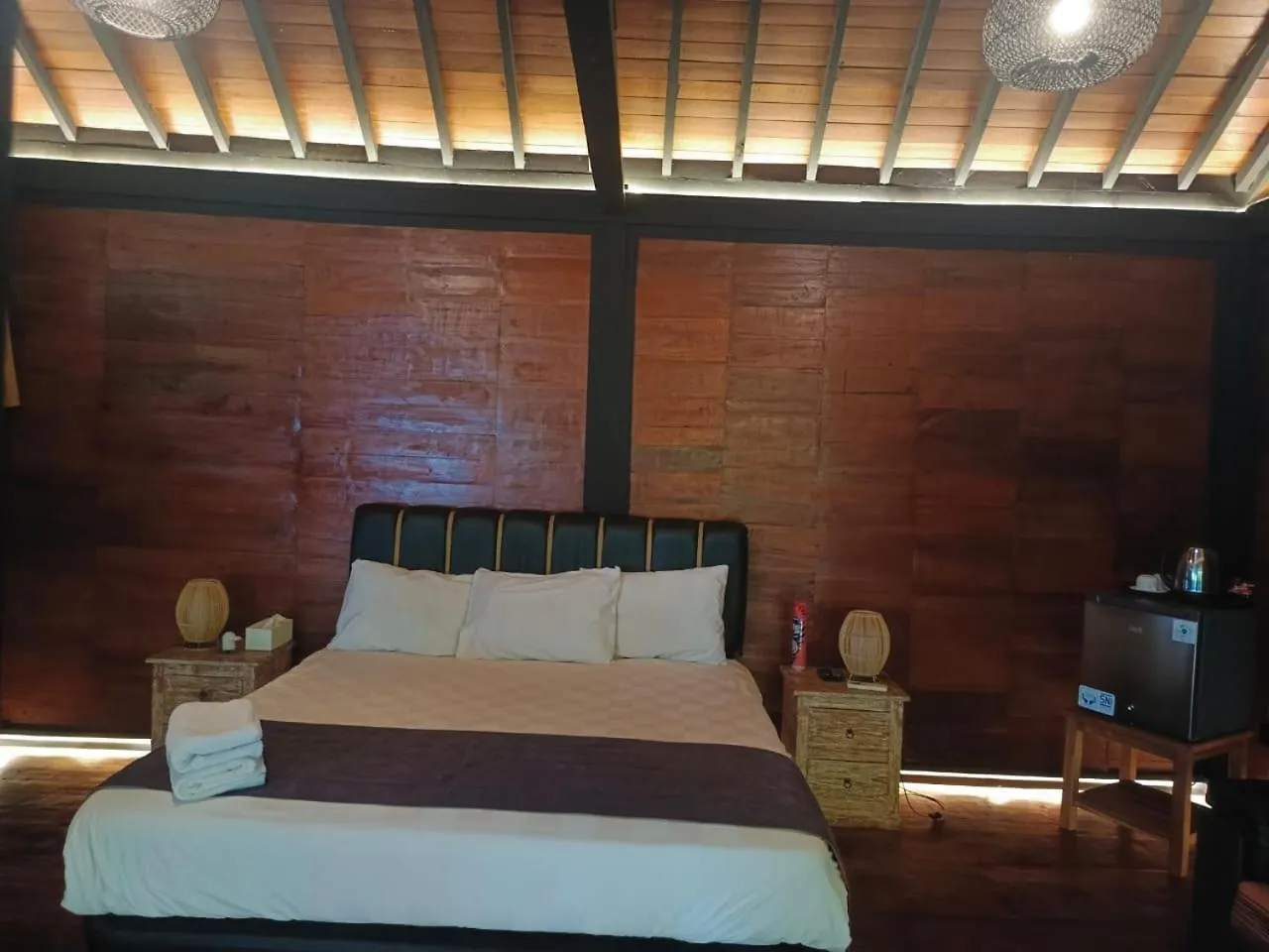 Joglo Villa Near The Beach Canggu  Indonesia